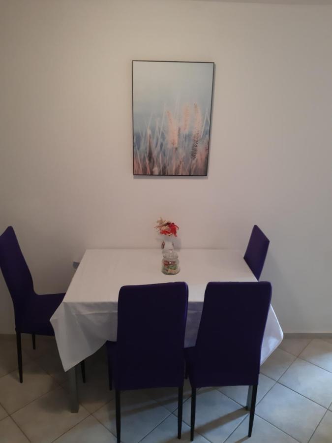 Apartments Knezic Igrane Exterior photo